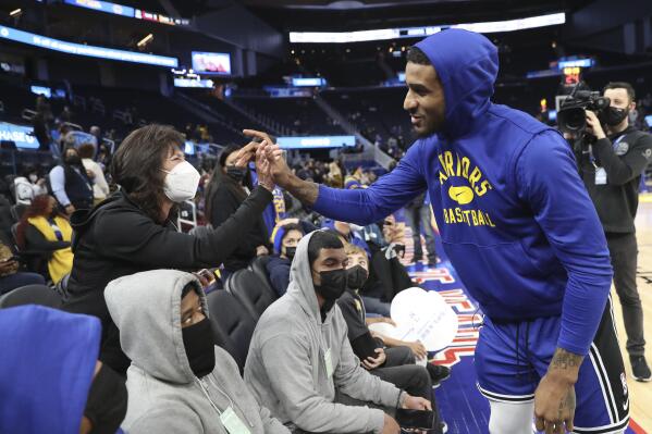 Golden state warriors discount windbreaker forever 21